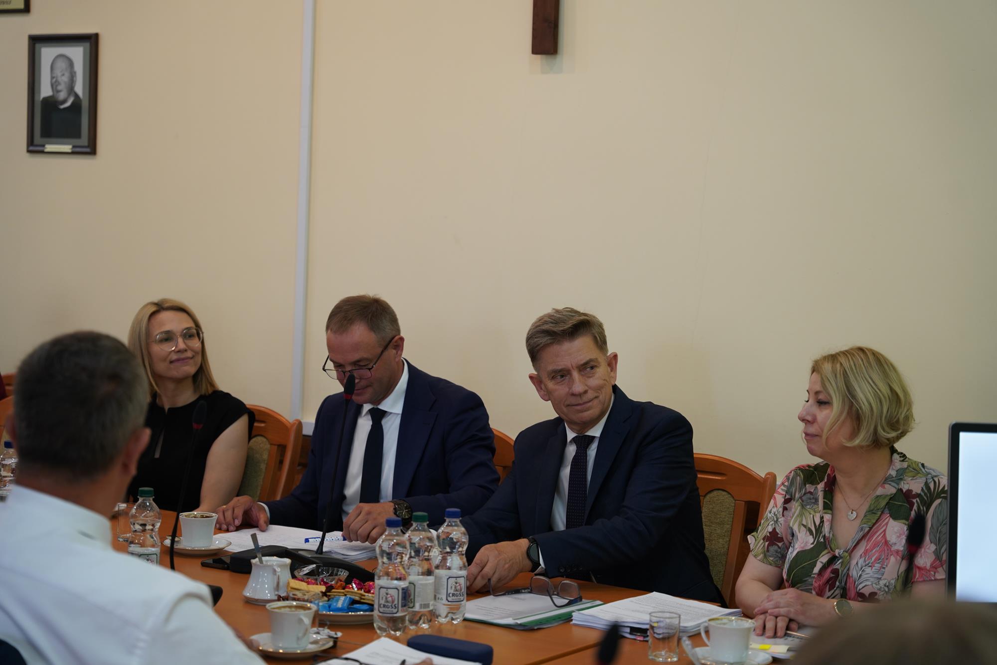 Wójt Gminy Śliwice z absolutorium i wotum zaufania