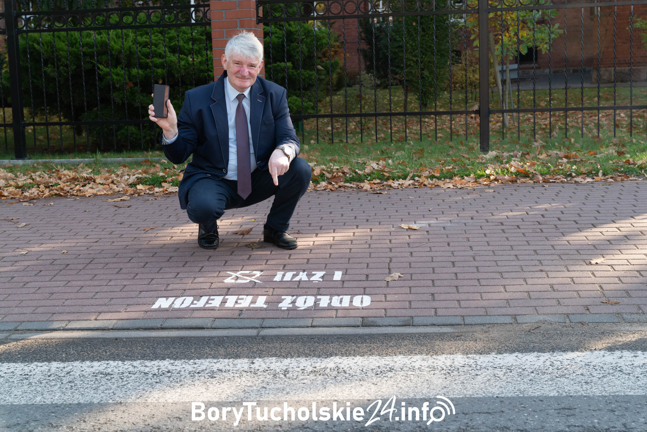 Jakie komunikaty zobaczą piesi przy przejściach w Tucholi?