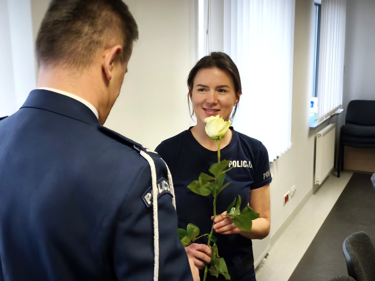 Sto lat kobiet w policji