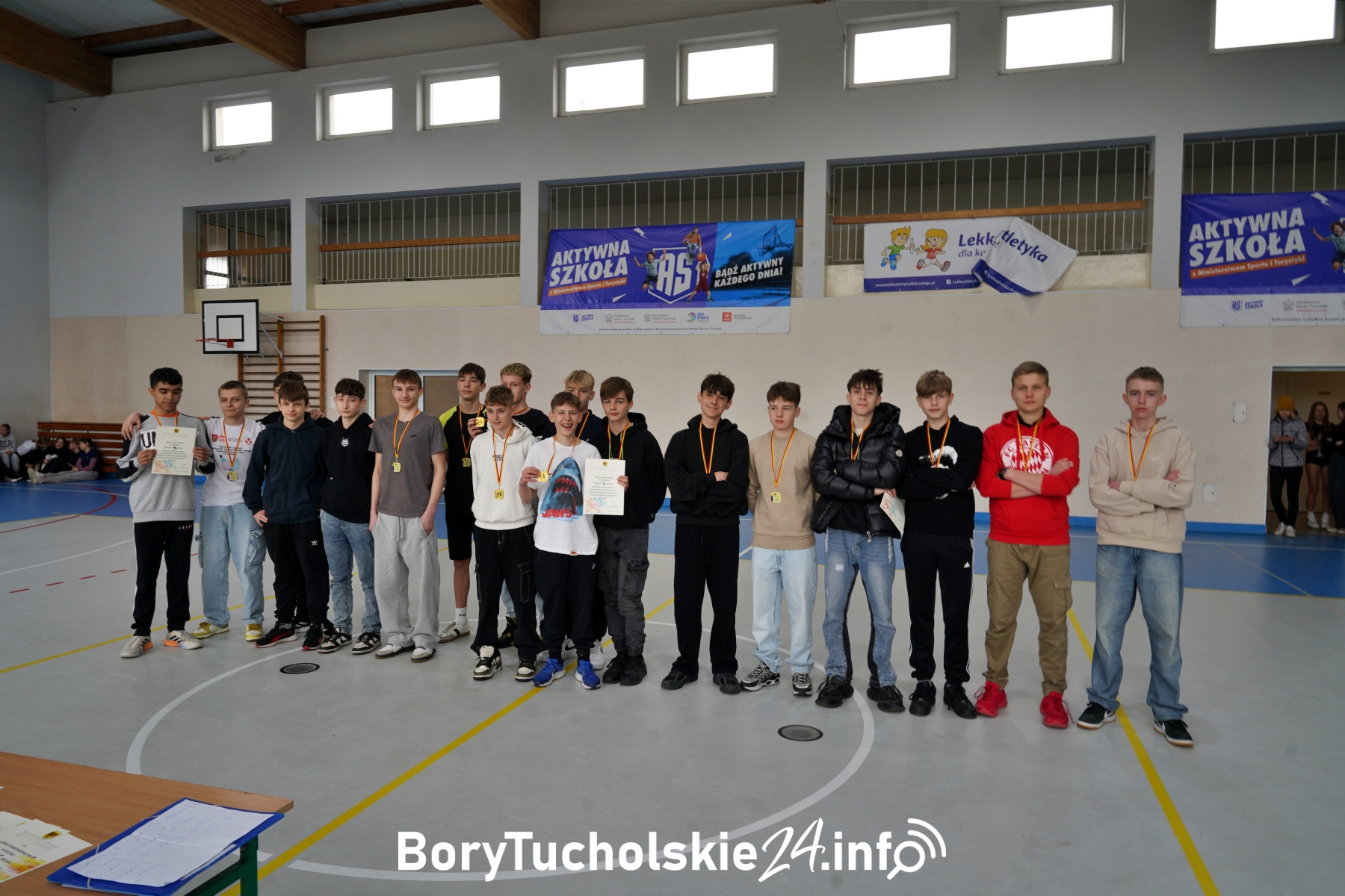 Reprezentacje szkół walczyły w Śliwicach o mistrzostwo powiatu (FOTO)