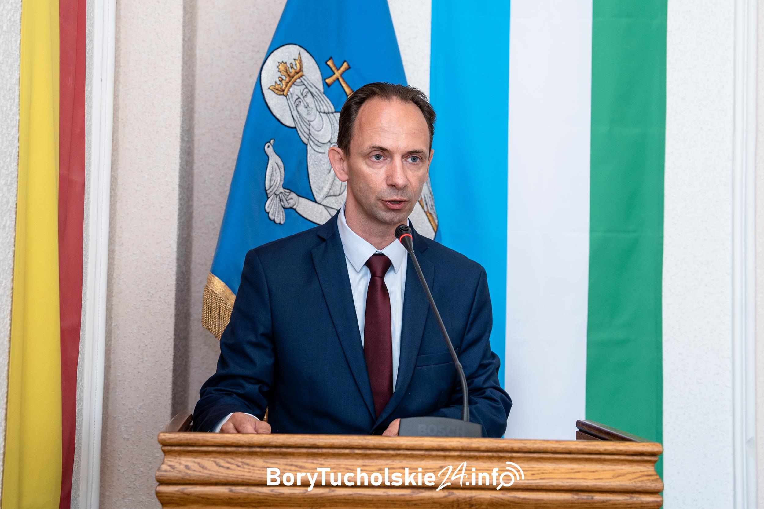 Prokurator: Oszuści przenoszą swoją działalność do internetu