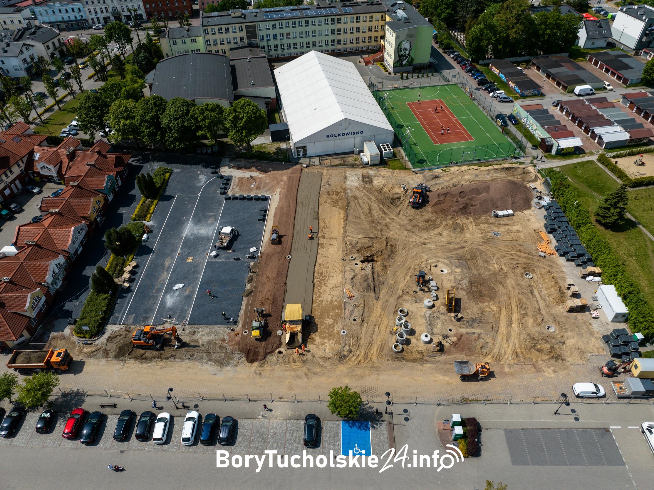 Jak wygląda postęp prac na placu Piekarka w Czersku (FOTO)