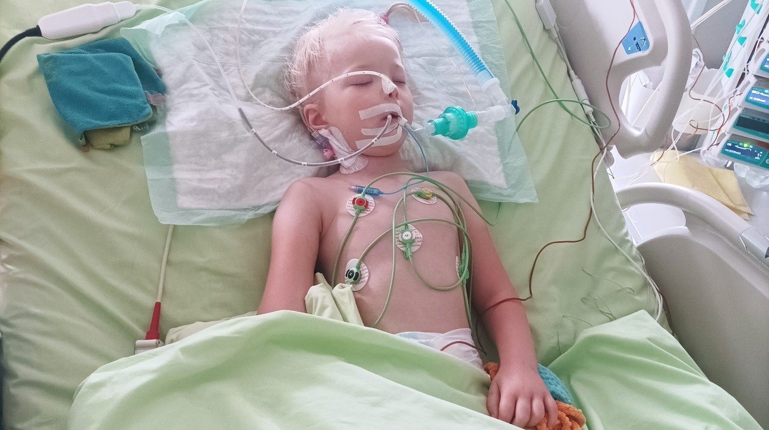 Pomóżmy Irence. Sześciolatka ze Śliwic walczy o życie (ZBIÓRKA)