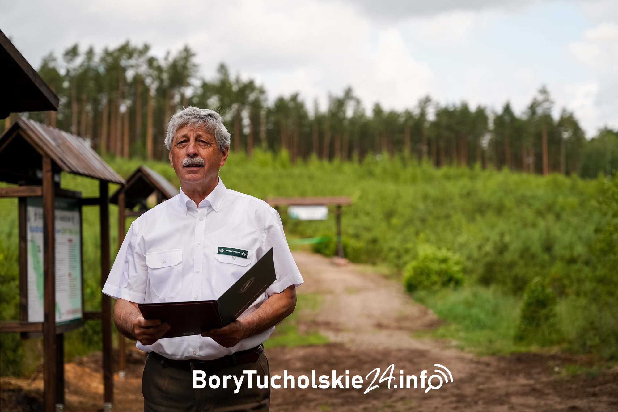Zmiany w Nadleśnictwie Trzebciny. Piotr Kasprzyk przeszedł na emeryturę