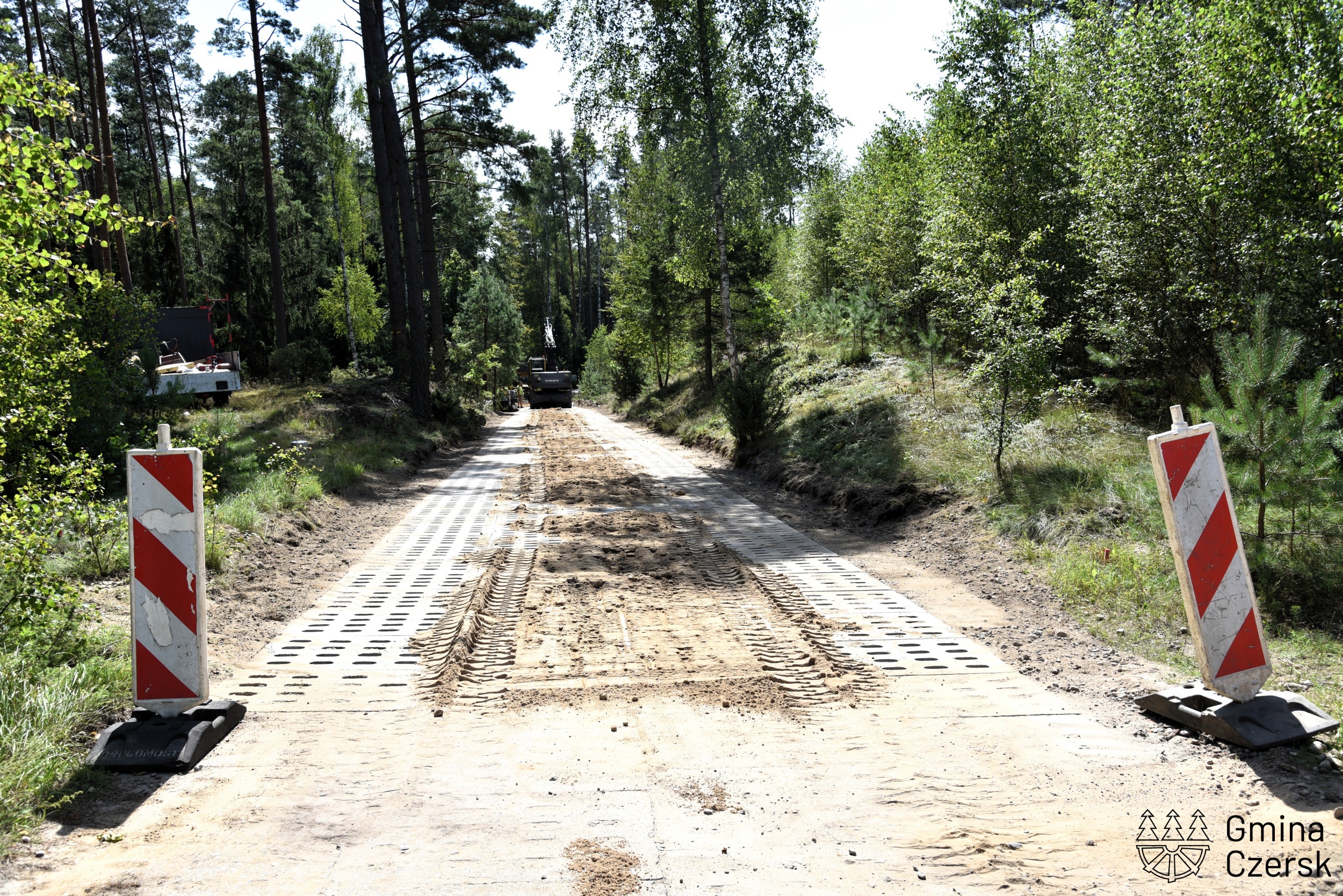 Przebudowa dróg w gminie Czersk z wykorzystaniem płyt YOMB 