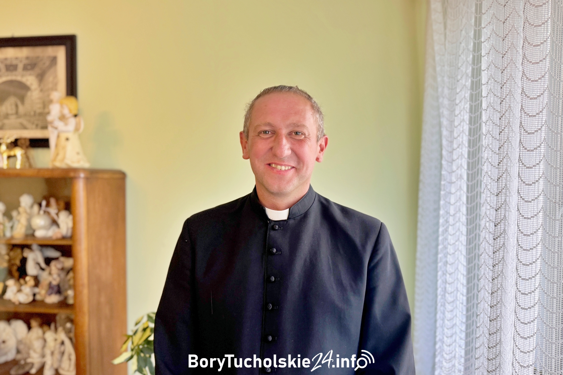 Nowy wikary w parafii w Śliwicach. Kim jest ks. Krzysztof Piątek?