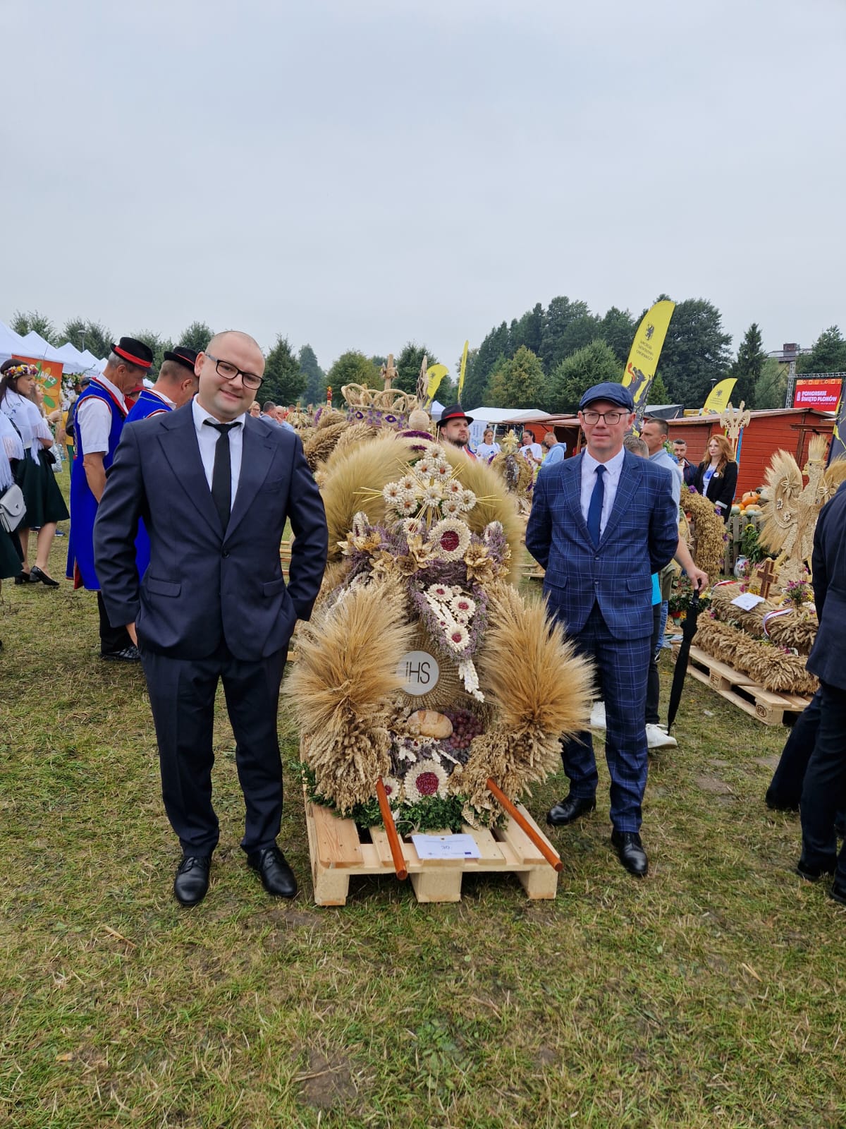 Wieniec z sołectwa Lipki na Pomorskim Święcie Plonów