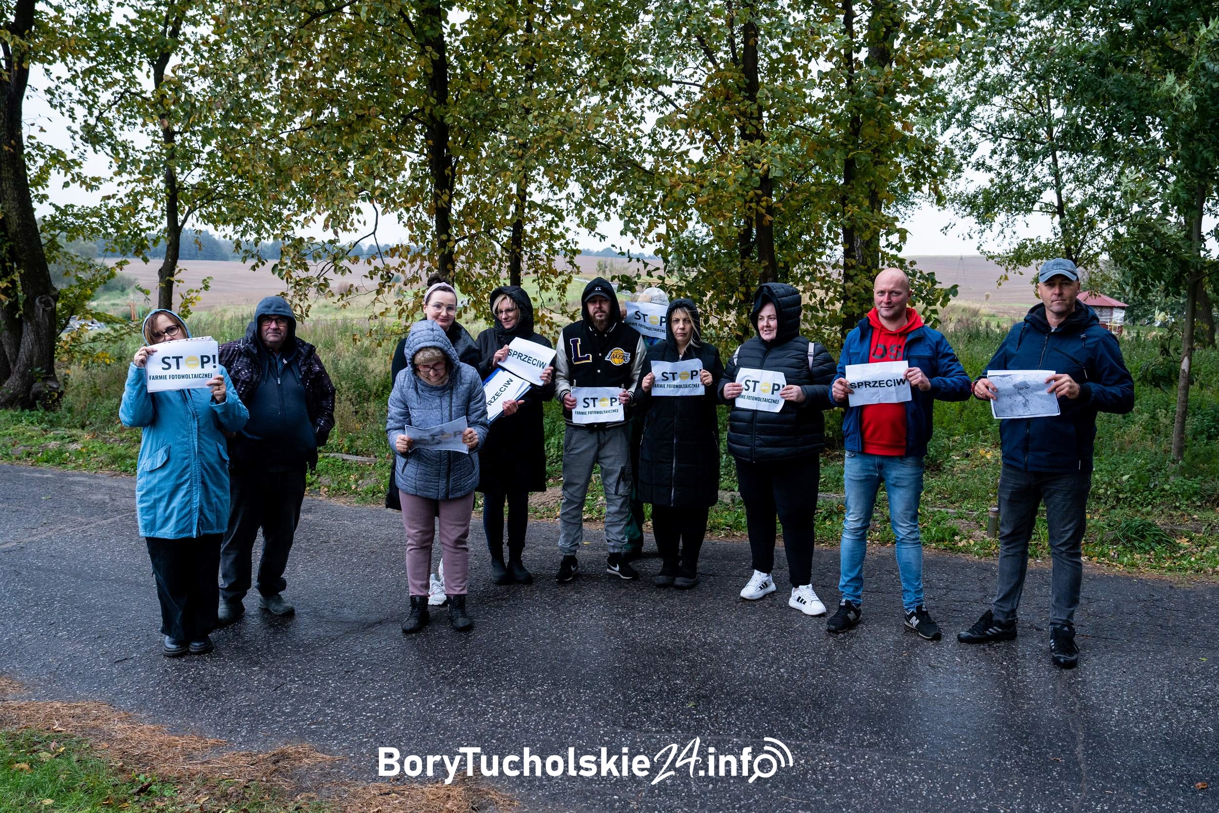 „Ludzie się nie liczą, tylko pieniądze” – protest przeciwko farmie fotowoltaicznej (FOTO, WIDEO)