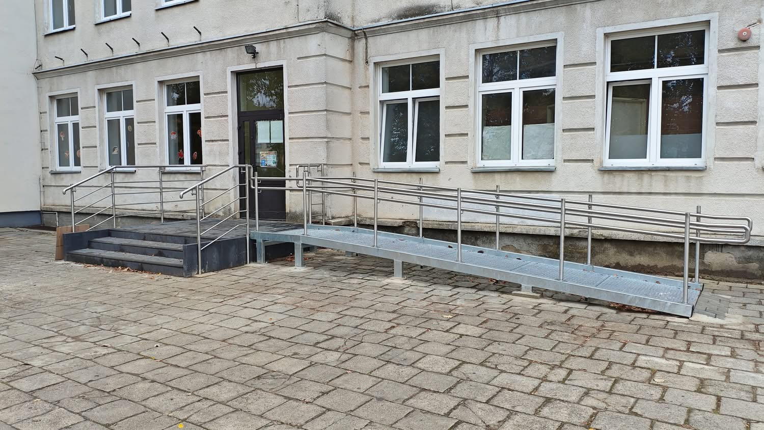 Nowe udogodnienia w Szkole Podstawowej nr 2 w Tucholi (FOTO)