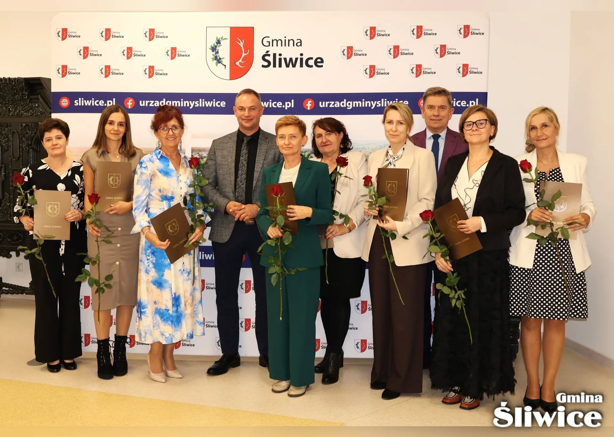 Ośmiu pracowników oświaty nagrodzonych w gminie Śliwice 