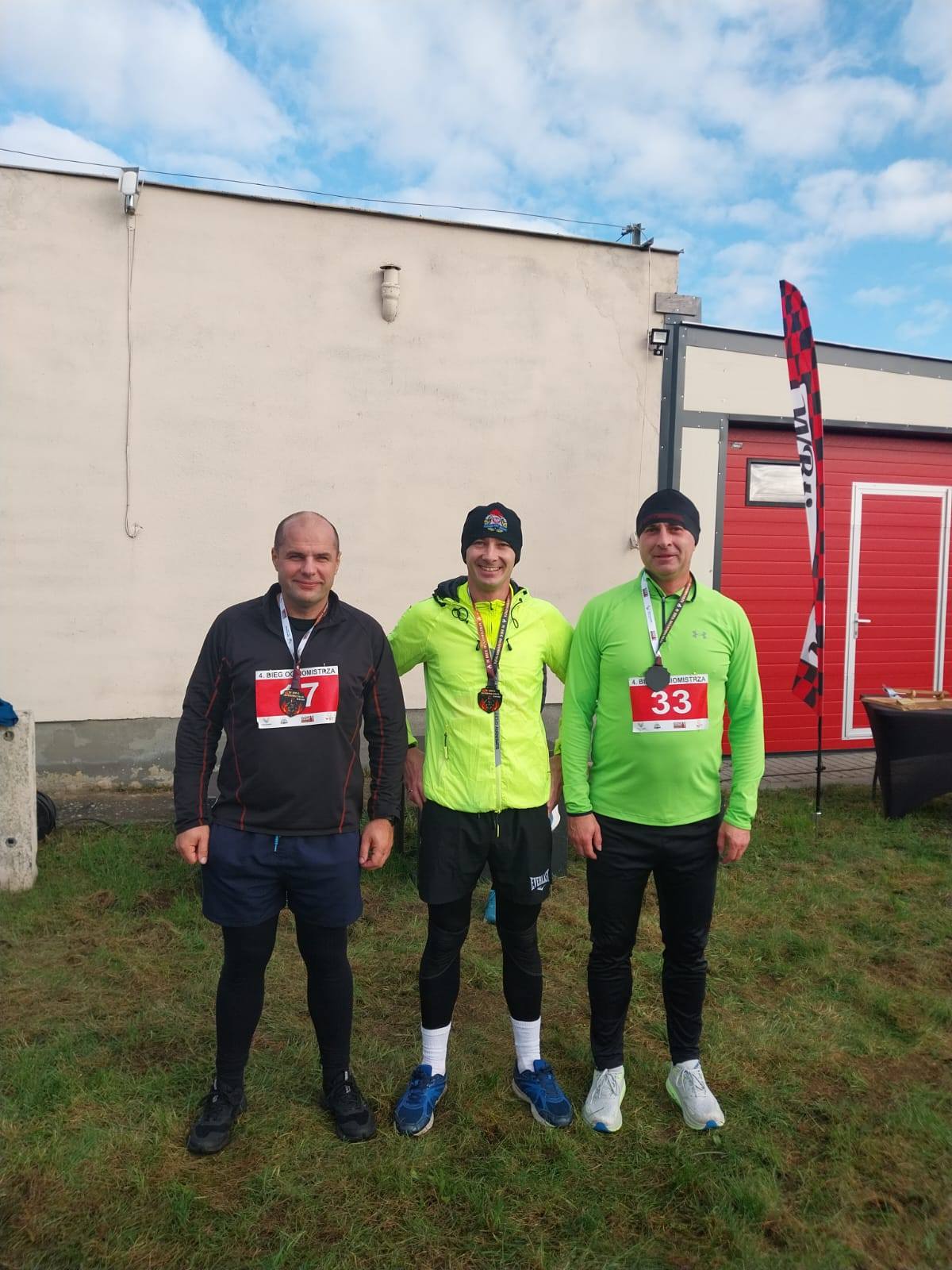 Strażacy z Tucholi wzięli udział w „Biegu Ogniomistrza” w Wielkim Wełczu