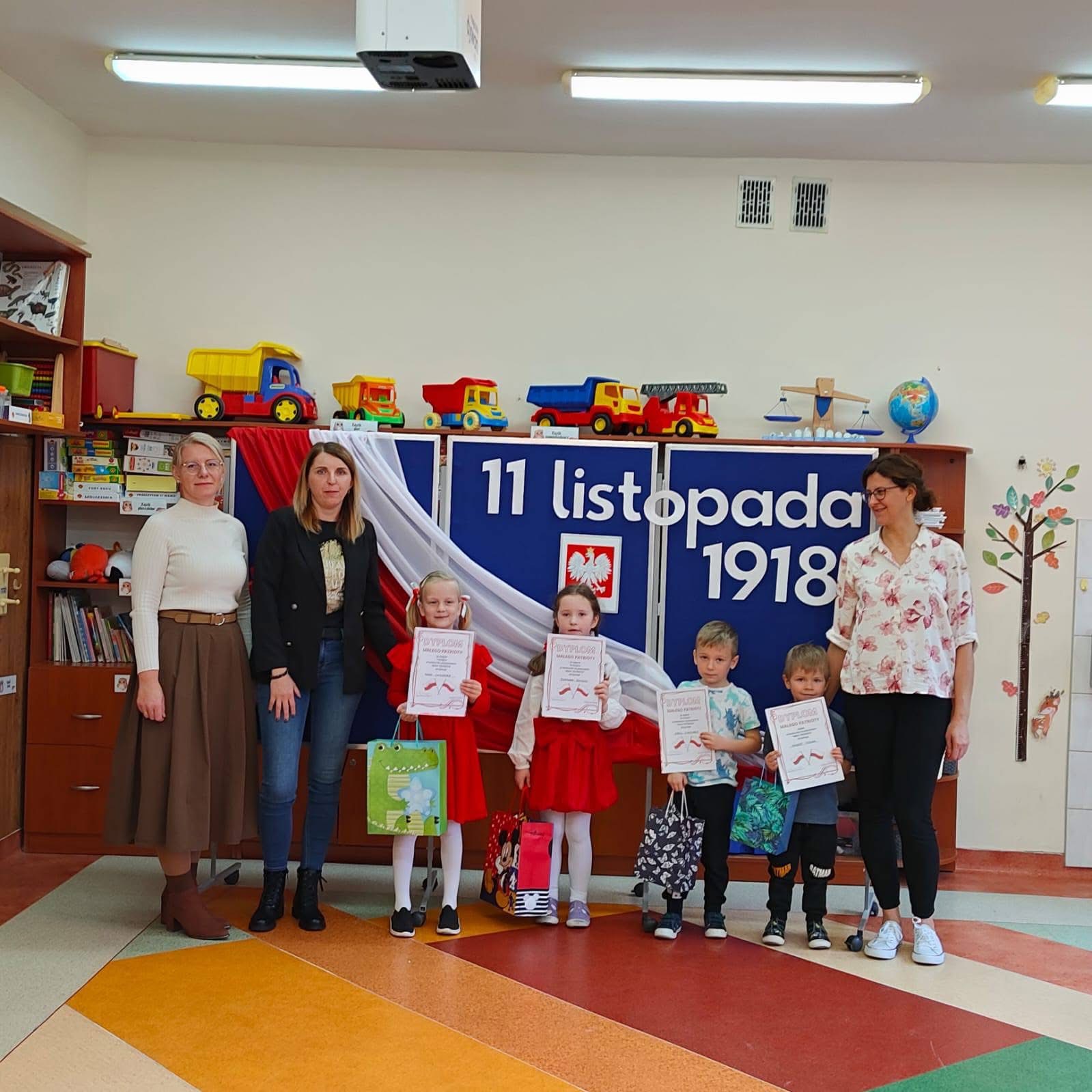 Mali patrioci z Raciąża zaprezentowali swoje talenty recytatorskie (FOTO)