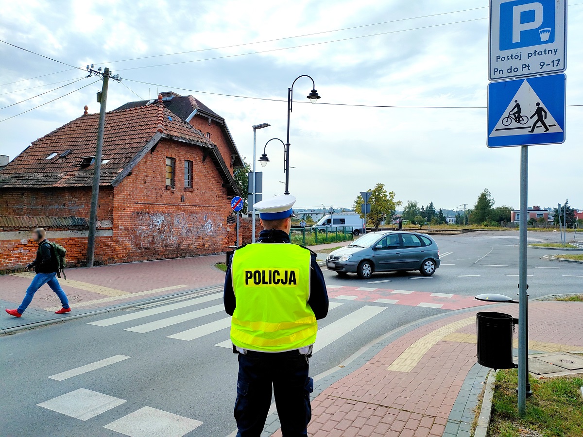 Policjanci patrolowali przejścia. Akcja „Bezpieczny pieszy”