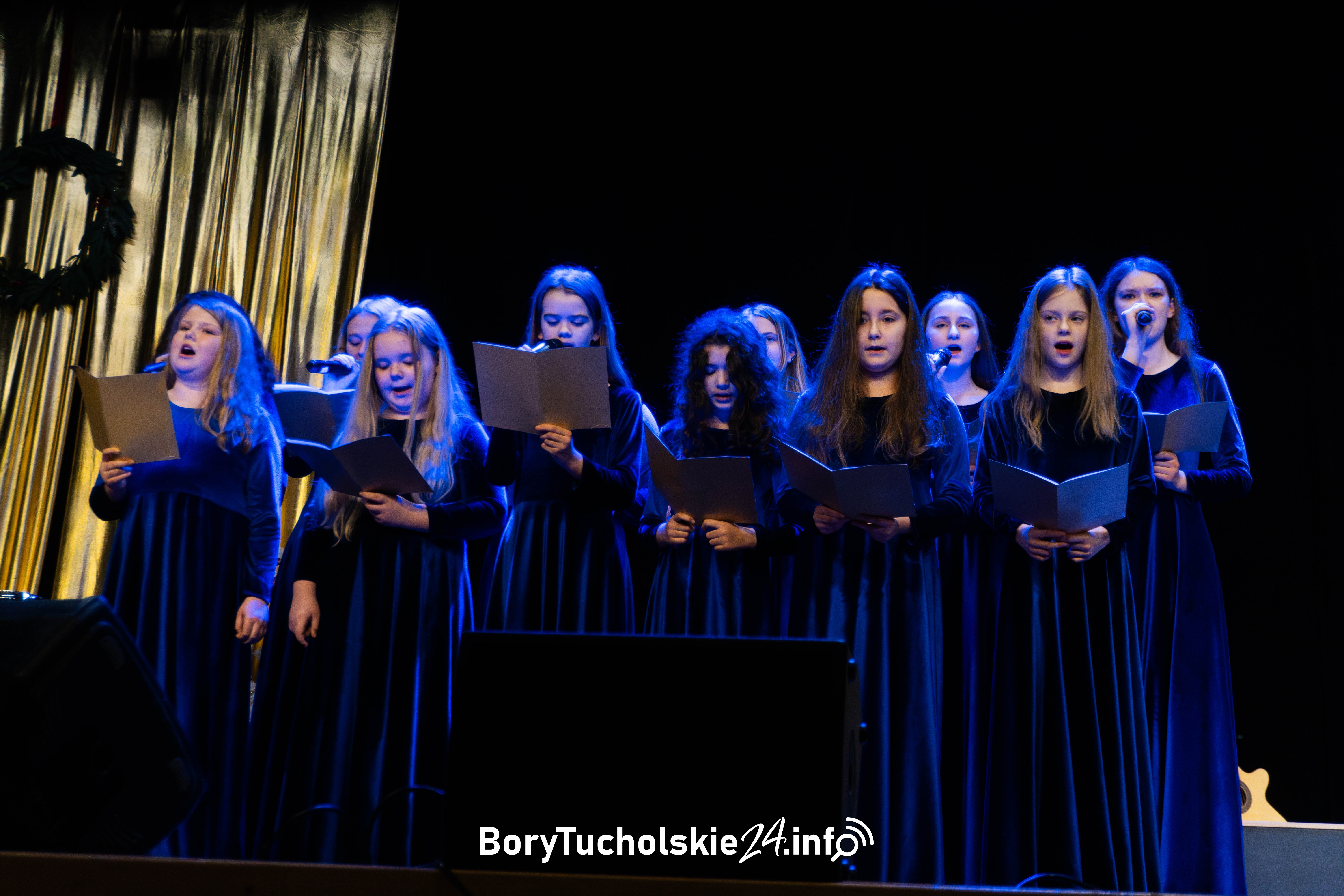 Kolędy i pastorałki w Tucholskim Ośrodku Kultury (FOTO)