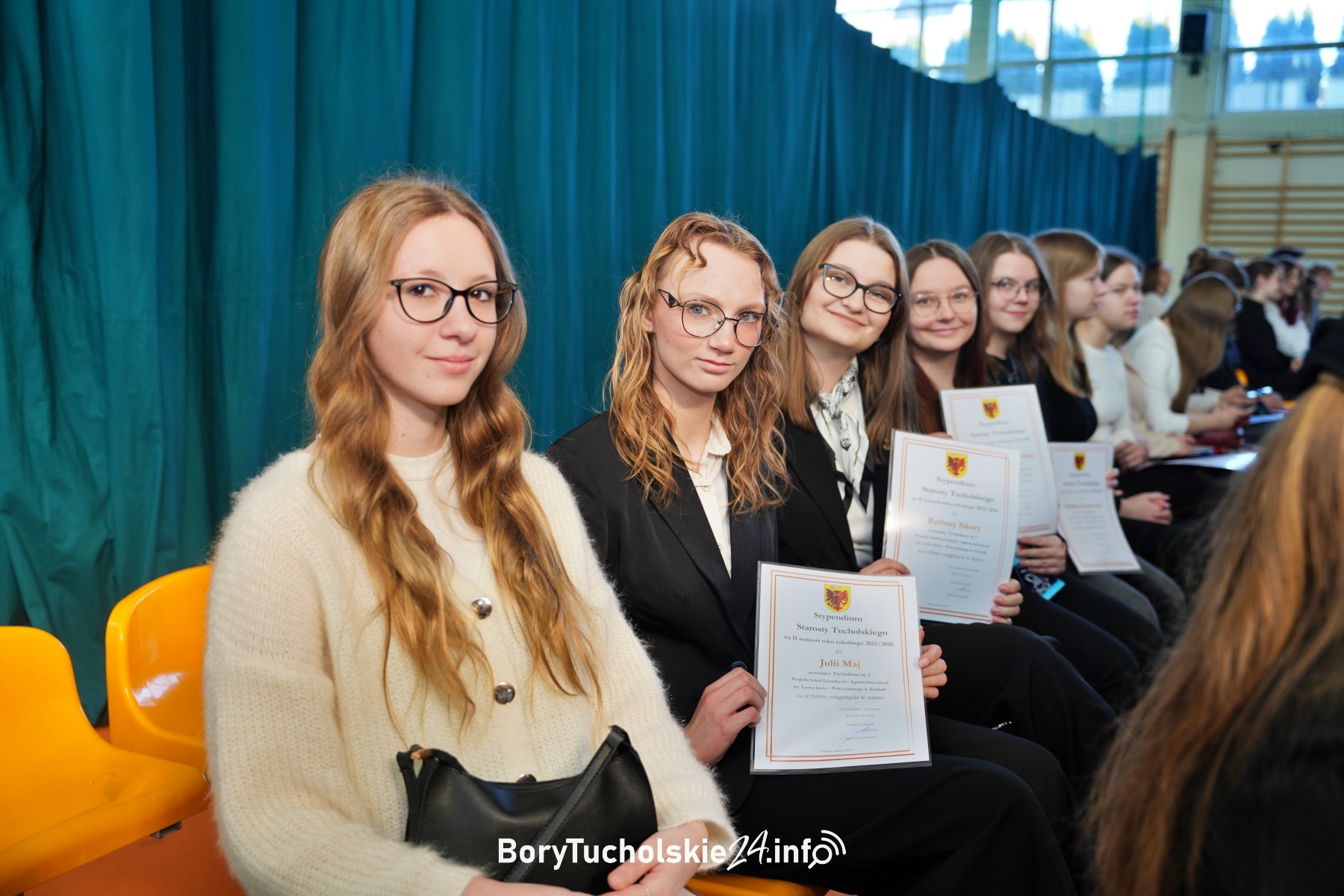 Ponad 70 uczniów ze stypendium starosty tucholskiego (FOTO, WIDEO)
