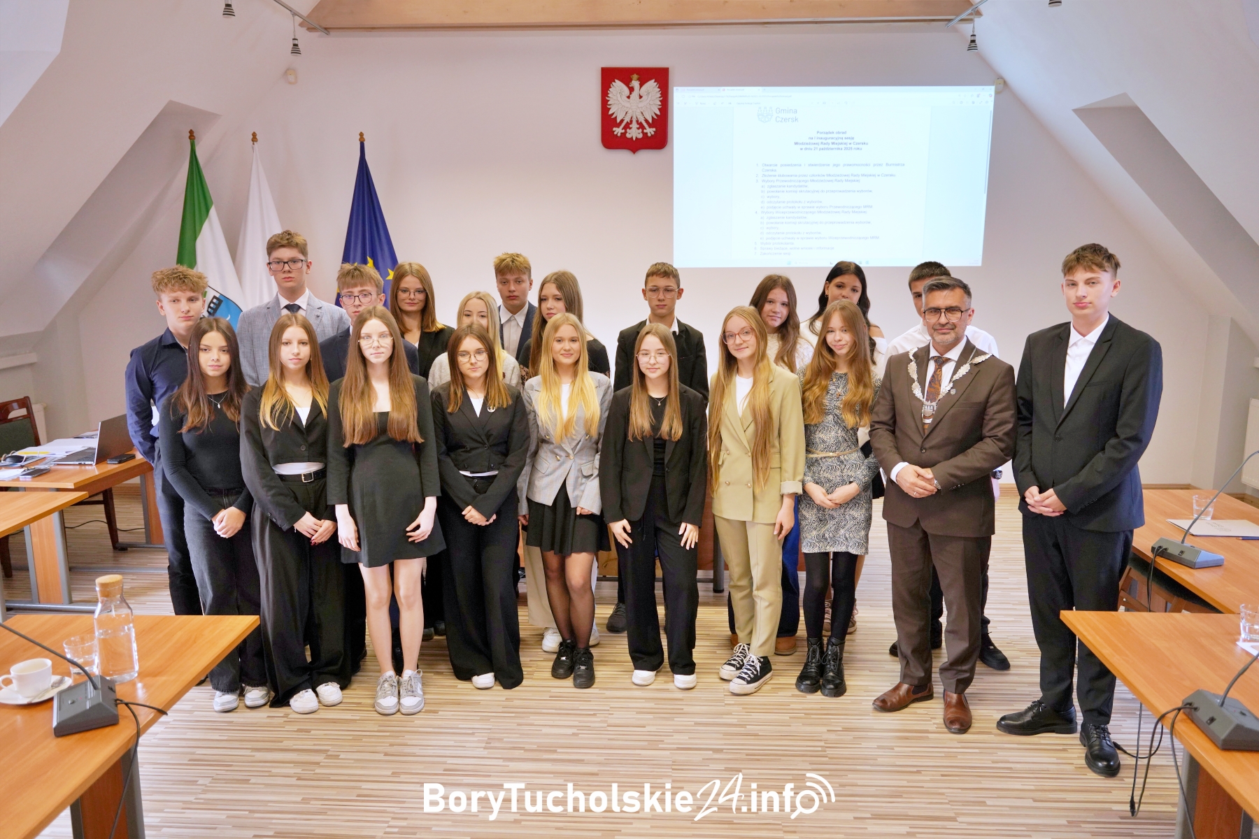 Młodzieżowa Rada Miejska w Czersku zaprasza na debatę o przyszłości rynku pracy
