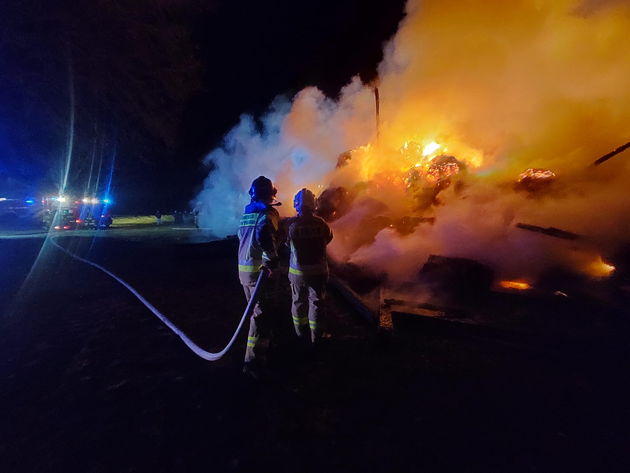 Duży pożar stodoły w gminie Czersk (FOTO)
