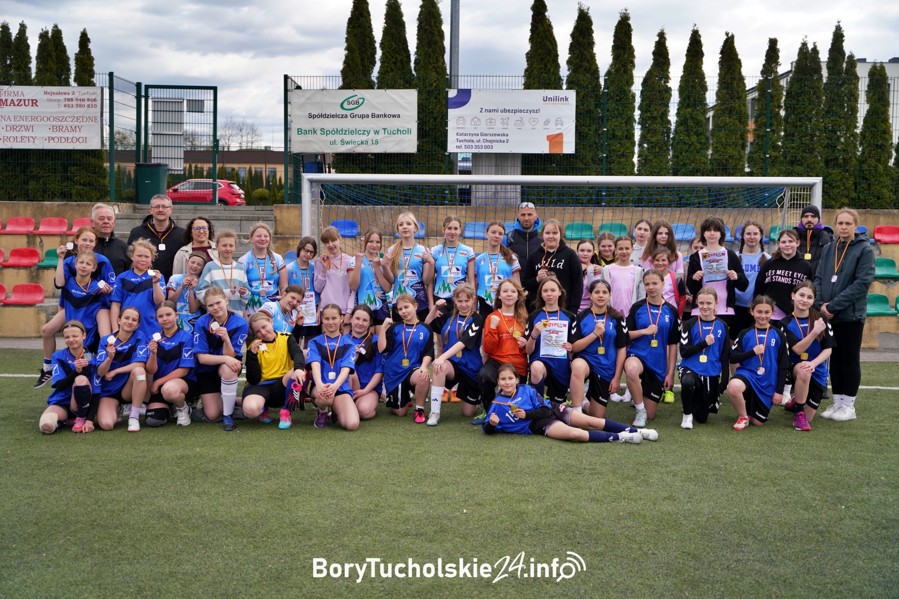 Dziewczęta z Kęsowa mistrzyniami powiatu (FOTO)