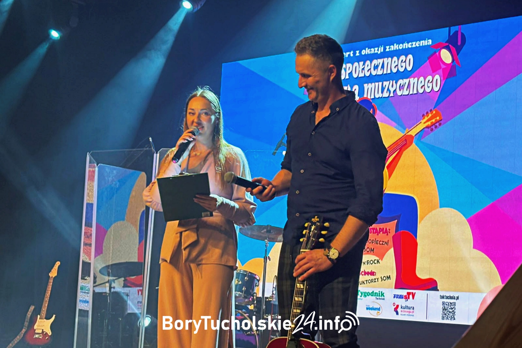 Koncert z okazji zakończenia Społecznego Ogniska Muzycznego w Tucholskim Ośrodku Kultury (FOTO)