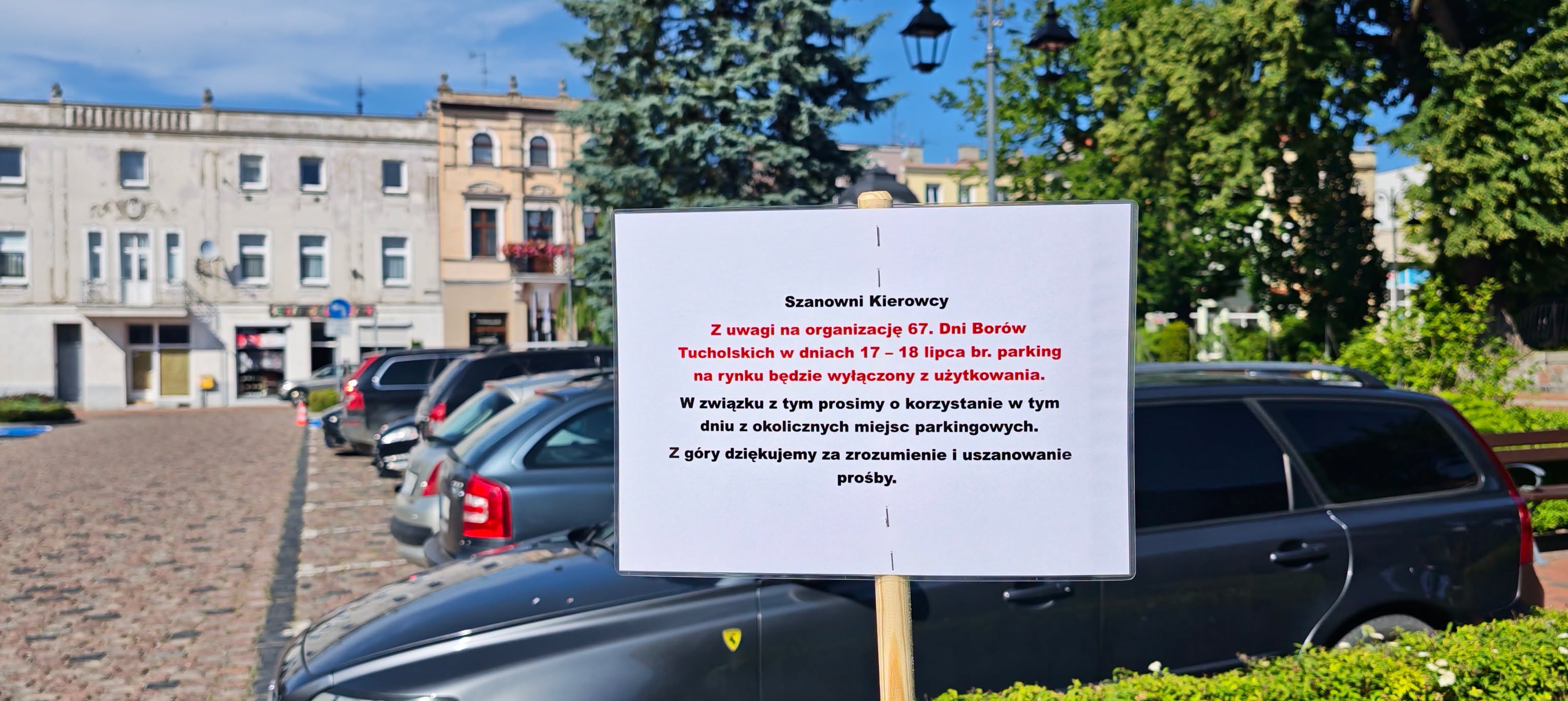 Ważna informacja dla kierowców. Parking na rynku w Tucholi będzie wyłączony z użytkowania
