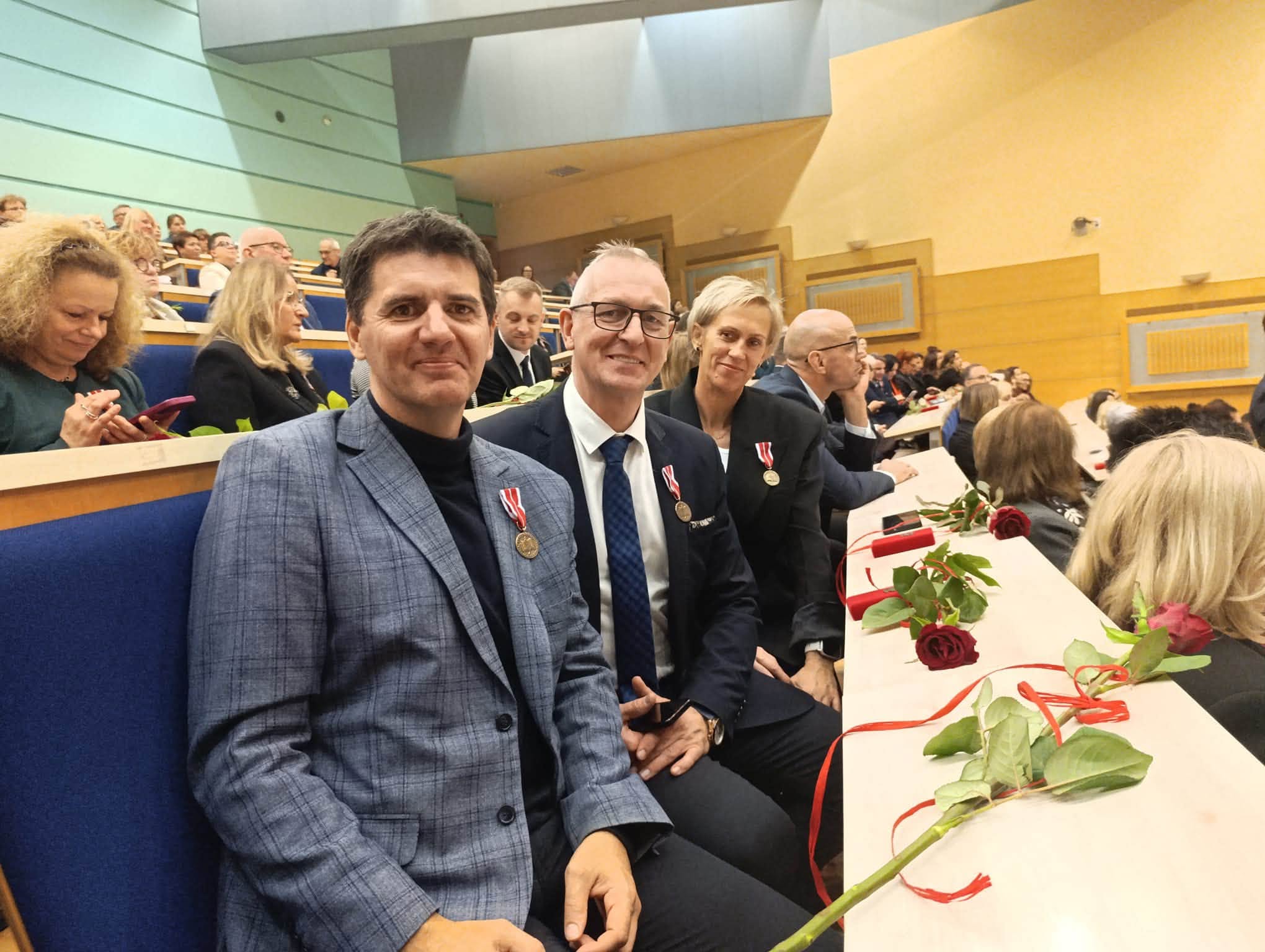 Medale Komisji Edukacji Narodowej dla nauczycieli ZS w Malachinie (FOTO)
