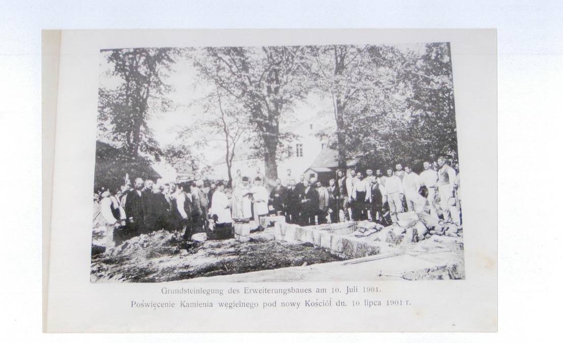 Poświęcenie kamienia węgielnego dnia 10l lipiec 1901 rok