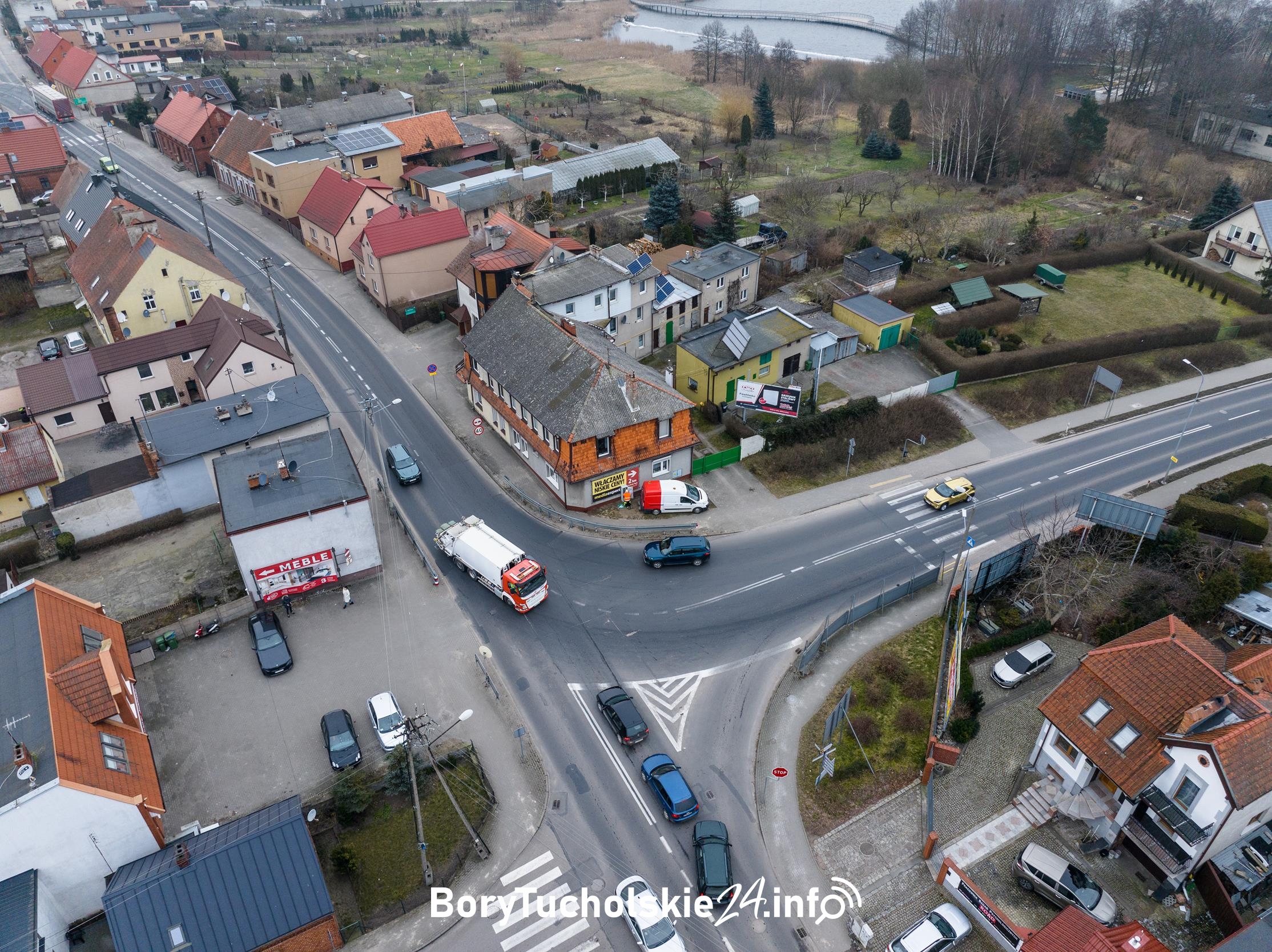 Obwodnica Tuchola. Skrzyżowanie Warszawska - Nowodworskiego.