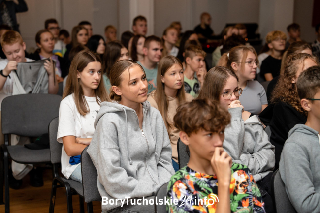 Narodowe czytanie Kordiana. Przedstawienie w Śliwicach (FOTO)