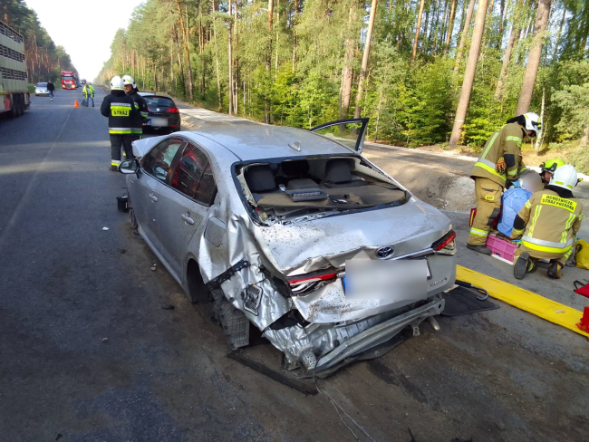 Poważne zdarzenie drogowe na drodze krajowej 22