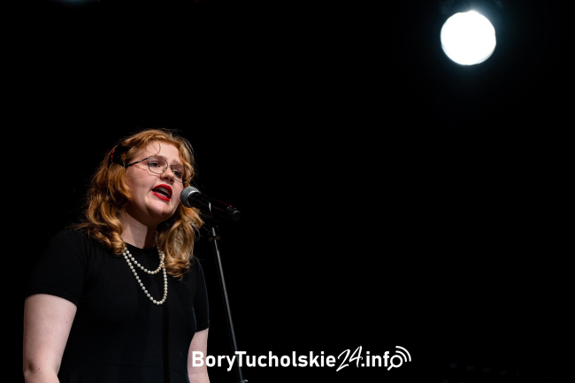 Zaduszki poetyckie w Śliwicach (ZDJĘCIA)