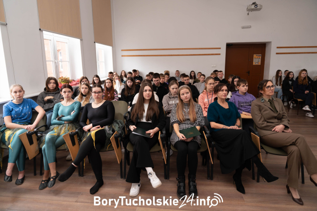 Dzień Czystego Powietrza w Zespole Szkół Licealnych i Agrotechnicznych