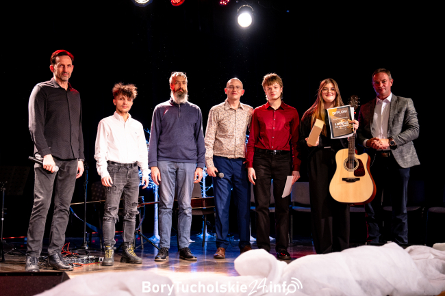 Gitariada w Śliwicach. Wysoki poziom uczestników (FOTO)