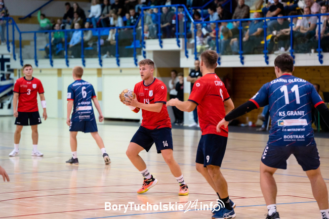 Dreszczowiec w Olecku. MKS Handball wygrywa jedną bramką