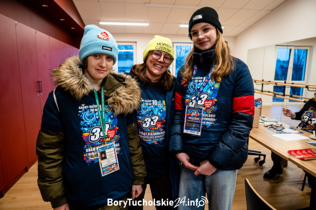 WOŚP w Czersku. Zbiórki, licytacje i występy na scenie (DUŻO ZDJĘĆ)