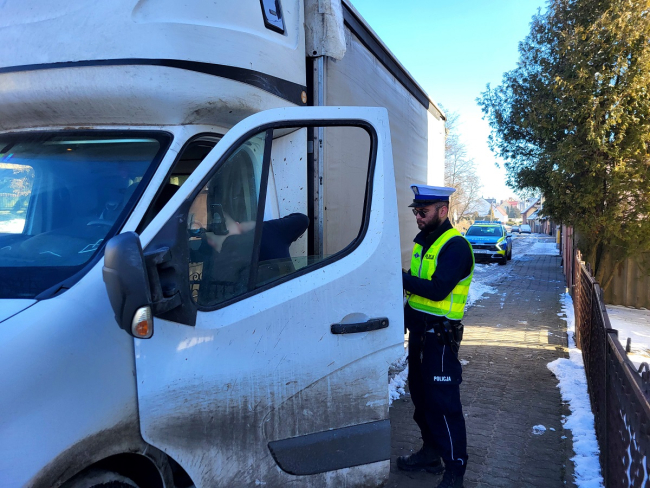 Policjanci skontrolowali 50 ciężarówek i busów. Posypały się mandaty