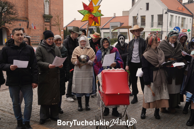 Korowód Kolędników w Tucholi – barwna podróż przez tradycję