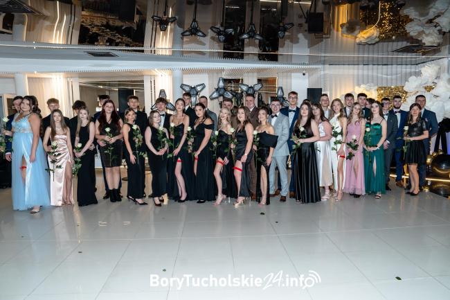 Studniówka Zespołu Szkół w Malachinie (DUŻO ZDJĘĆ)