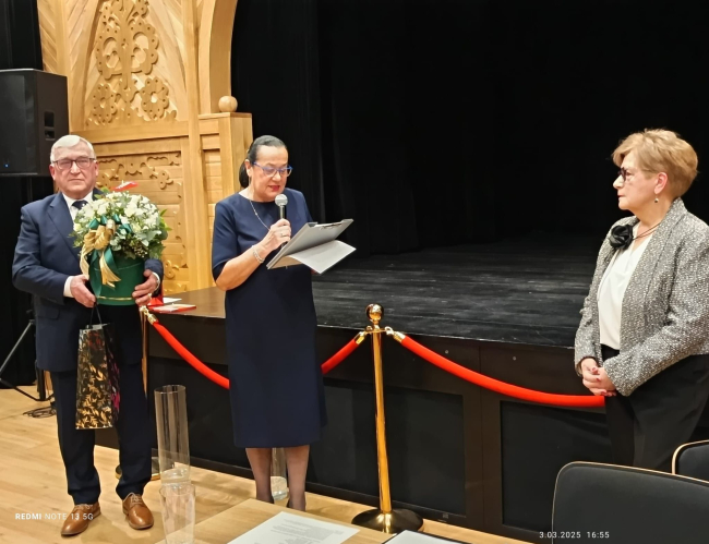 Walne zebranie w UTW w Czersku. Daniela Łobocka wybrana na kolejną kadencję (FOTO)