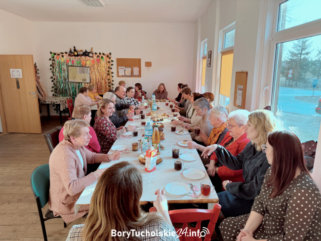 Świętowanie Dnia Kobiet w Łukowie (FOTO)