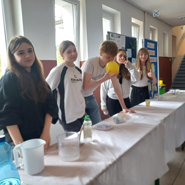 Dzień Ziemi w SP nr 2 w Czersku (FOTO)