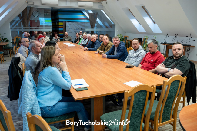 Spotkanie w sprawie przebudowy ulicy Kolejowej w Czersku (FOTO, WIDEO, PROJEKT)