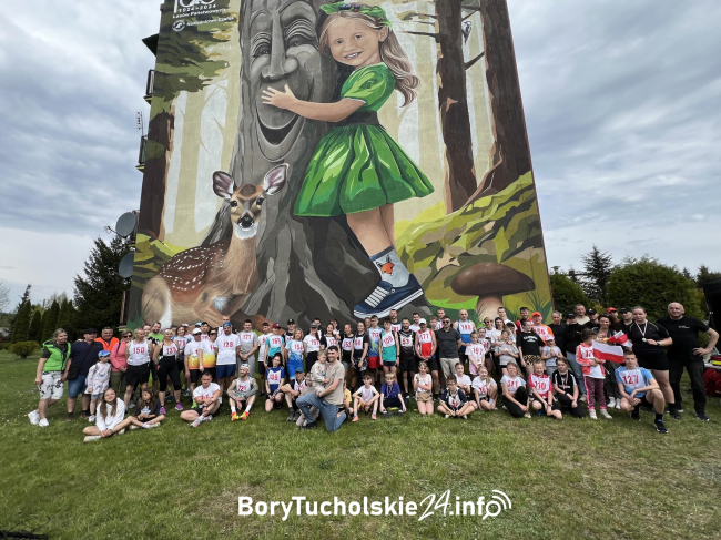 Festyn na osiedlu Chojnickim. Biegi i atrakcje dla dzieci (DUŻO ZDJĘĆ)