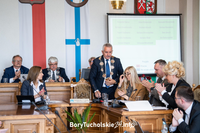 Burmistrz Tucholi otrzymał absolutorium. Radni byli jednomyślni (FOTO)