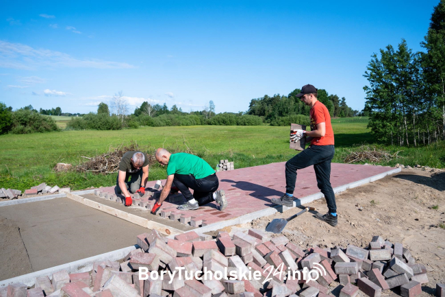 Kolejny czyn społeczny w Łęgu (FOTO, WIDEO)