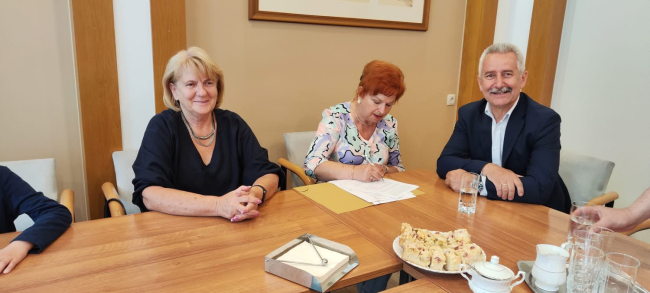 Rekordowe wsparcie dla NGO w gminie Tuchola. Podpisano ostatnie umowy dotacyjne