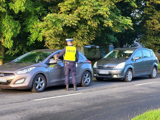 Policyjna akcja „Trzeźwy poranek”. Jeden kierowca prowadził po alkoholu