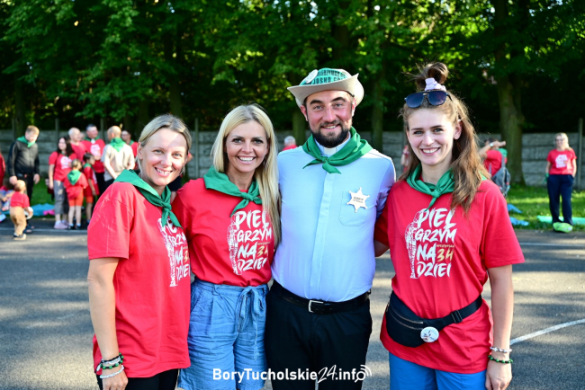 Pielgrzymowanie na Jasną Górę – droga serca (FOTO) 