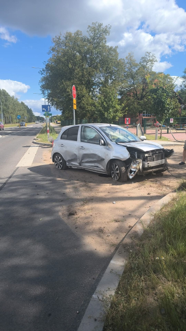 Kolizja w Gutowcu – pasażerka trafiła do szpitala