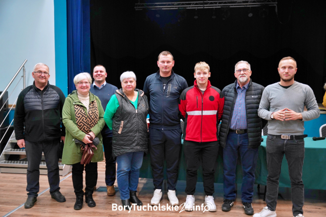 Nowi członkowie Rady Sołeckiej w Cekcynie. Tadeusz Dalecki zapowiada zbiórkę podpisów za odwołaniem sołtys (FOTO)