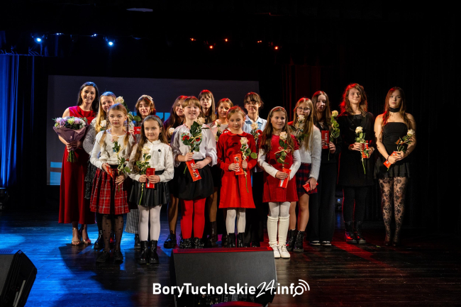 Ojczyzno Ma – koncert patriotyczny w Czersku (FOTO, WIDEO)